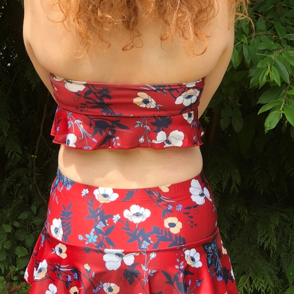 Two Pieces Women’s Swimwear - Picture 2 of 5